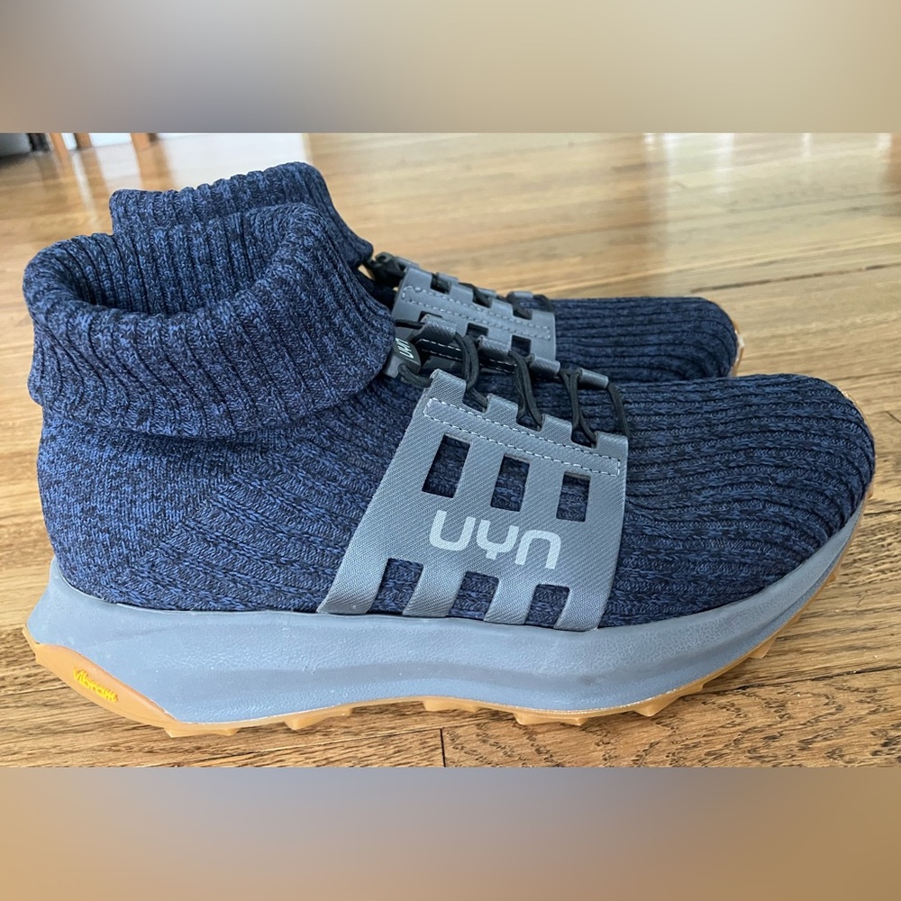 UYN Uynner Hero Trekking Shoes Wool Upper Vibram Indigo Sock 8.5